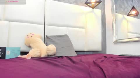 Tracy Wright online show from 03/06/26, 09:00