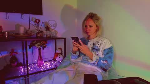 Hey my name is Kiri Kiri online show from 02/09/25, 12:28