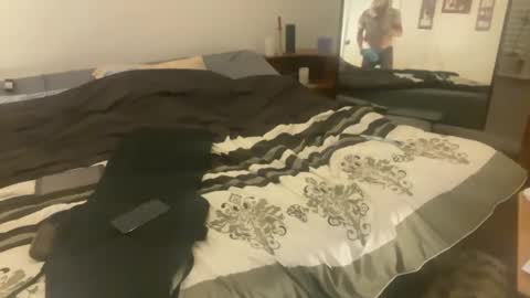 Snapshot of trannytush69 chatting on 01/24/25, 10:11 USA GURL online show from 01/24/25, 10:11