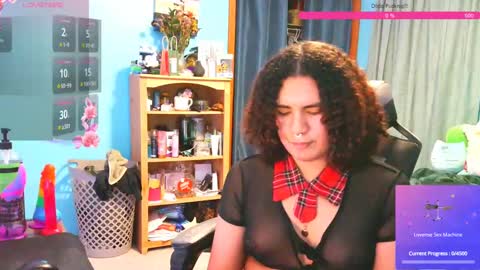 transgirlmia online show from 01/31/25, 02:26