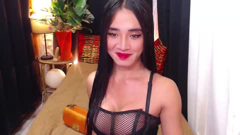 Snapshot of transgoddessrosy chatting on 12/09/24, 10:54 ROSY TAN  BE MY KING DONT FORGET TO FOLLOW AND THUMBS UP ME online show from 12/09/24, 10:54