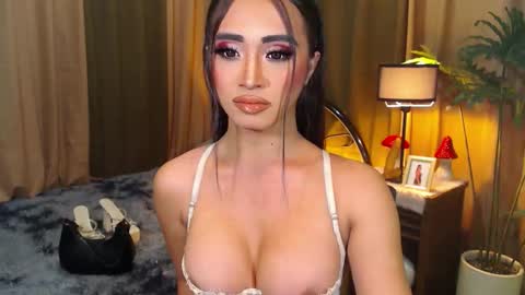 Snapshot of transgoddessrosy chatting on 09/24/25, 04:54 ROSY TAN  BE MY KING DONT FORGET TO FOLLOW AND THUMBS UP ME online show from 09/24/25, 04:54