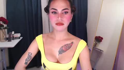 Snapshot of transgoddessselena chatting on 05/30/26, 08:44 Selena the real cummer online show from 05/30/26, 08:44