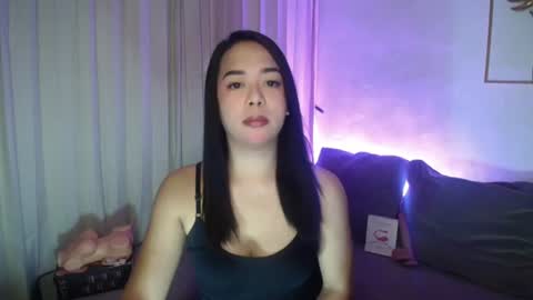 Snapshot of transmanilasue chatting on 06/26/26, 08:46 Sue online show from 06/26/26, 08:46