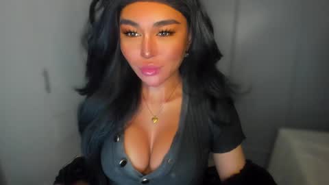 ALMIGHTY GODDESS VALENTINA online show from 12/27/24, 09:11