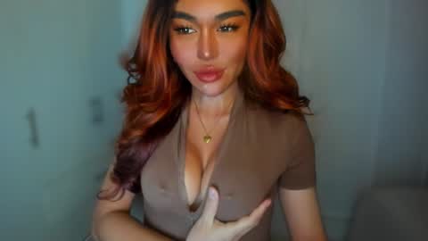 ALMIGHTY GODDESS VALENTINA online show from 01/06/25, 09:00