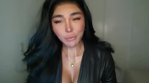 ALMIGHTY GODDESS VALENTINA online show from 01/27/25, 08:39