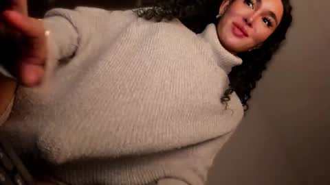 ALMIGHTY GODDESS VALENTINA online show from 10/12/25, 02:05