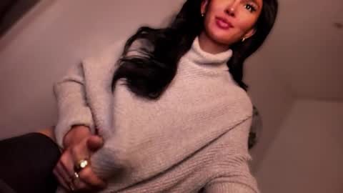 ALMIGHTY GODDESS VALENTINA online show from 01/08/26, 12:24