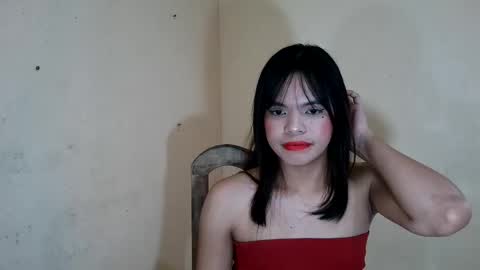 transpinay_kimxxx online show from 12/23/25, 12:19