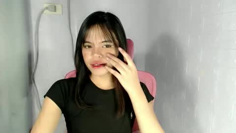 transpinay_kimxxx online show from 04/06/26, 06:58