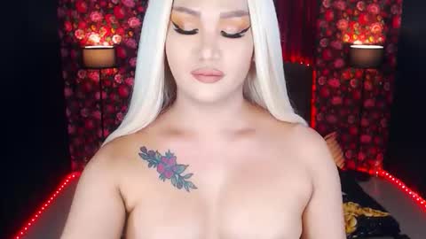 KYLIE BELLA  TS online show from 05/01/26, 01:10