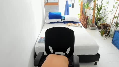 Snapshot of travis_bakerr chatting on 12/11/24, 02:22 travis bakerr online show from 12/11/24, 02:22