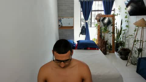 Snapshot of travis_bakerr chatting on 12/19/24, 02:57 travis bakerr online show from 12/19/24, 02:57