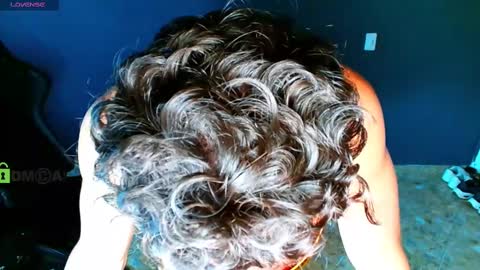 TRAVIS. online show from 02/13/25, 07:52