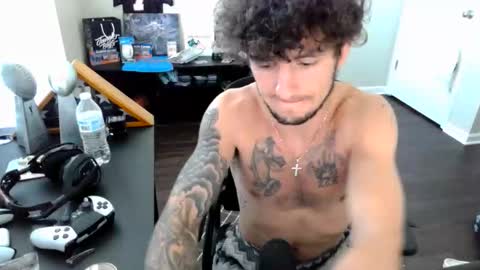 Trav online show from 10/21/25, 07:14