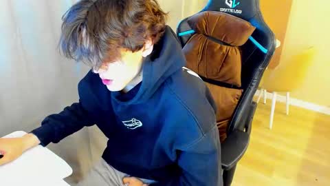 travisrivas online show from 02/05/26, 01:05