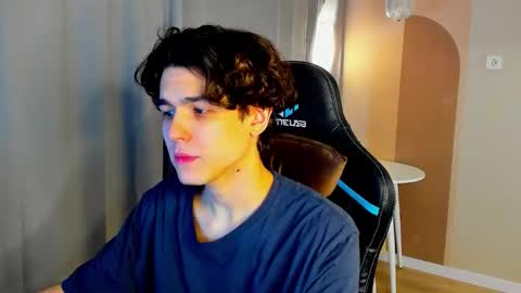 travisrivas online show from 03/03/26, 03:23