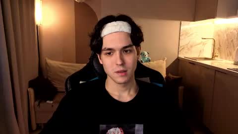 travisrivas online show from 07/18/26, 03:00
