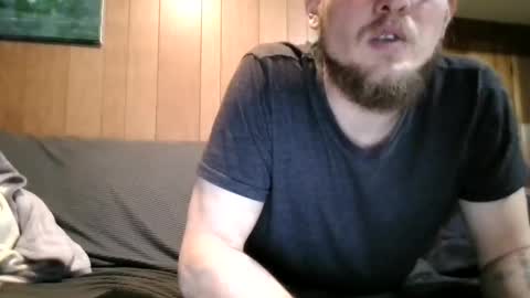 Snapshot of trazzle13 chatting on 03/17/26, 04:50 trazzle13 online show from 03/17/26, 04:50