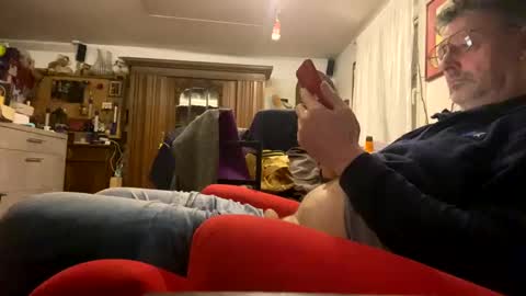 Snapshot of trebgeis1 chatting on 02/17/25, 05:43 trebgeis1 online show from 02/17/25, 05:43