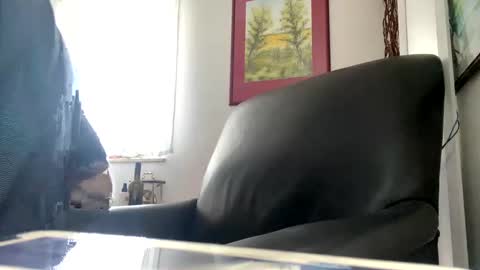 Snapshot of trebgeis1 chatting on 02/23/25, 01:53 trebgeis1 online show from 02/23/25, 01:53