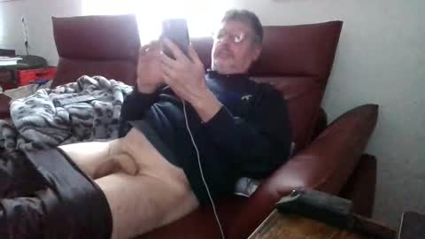 trebgeis1 online show from 03/24/26, 04:23