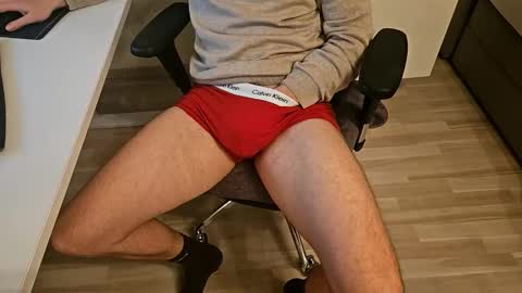 Snapshot of tree1989 chatting on 03/07/26, 08:50 tree1989 online show from 03/07/26, 08:50