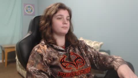 TreeJeanne online show from 12/14/24, 08:08