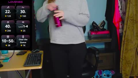 TreeJeanne online show from 12/20/25, 05:09