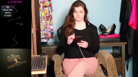 TreeJeanne online show from 01/17/26, 05:38