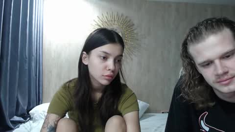 Snapshot of treezyny chatting on 12/11/24, 03:02 Sarah And Jon online show from 12/11/24, 03:02