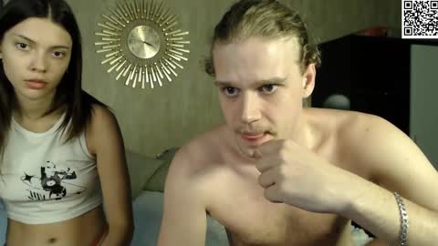 Snapshot of treezyny chatting on 02/08/25, 05:40 Sarah And Jon online show from 02/08/25, 05:40