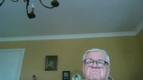 Snapshot of trekbeestje1 chatting on 02/21/26, 09:54 trekbeestje online show from 02/21/26, 09:54