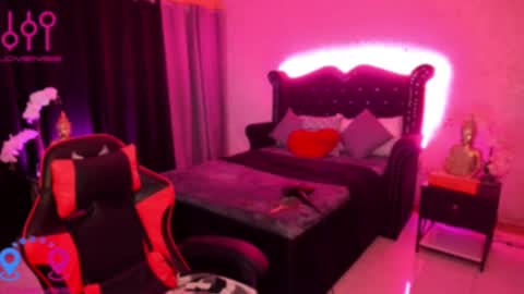 Jade online show from 02/12/25, 10:48