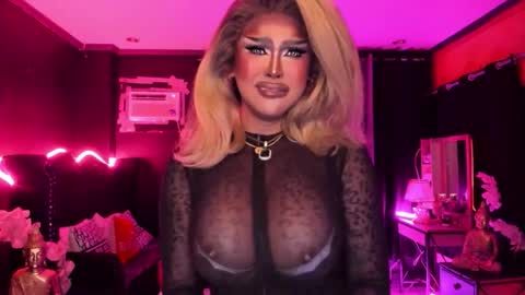 Jade online show from 10/30/25, 01:45