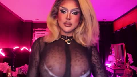 Jade online show from 11/29/25, 07:55