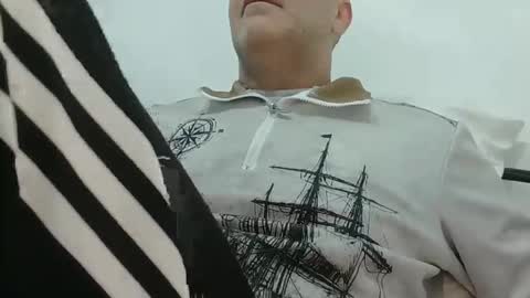 Snapshot of trevido4u chatting on 11/23/25, 11:15 trevido4u online show from 11/23/25, 11:15