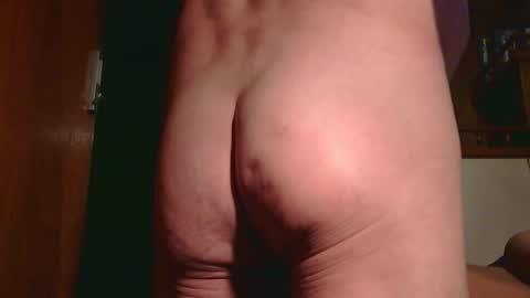 Snapshot of trevluv77 chatting on 11/22/25, 10:14 trevluv77 online show from 11/22/25, 10:14