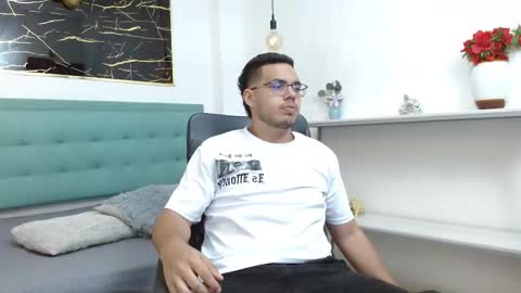 TREVOR  online show from 02/11/26, 03:33