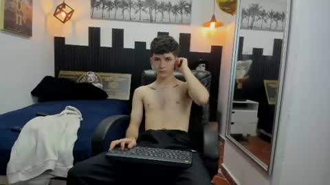 Snapshot of trevor_mob chatting on 06/16/26, 03:03 trevor_mob online show from 06/16/26, 03:03