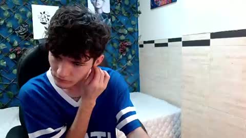 Snapshot of trevor_mob chatting on 07/10/26, 01:03 trevor_mob online show from 07/10/26, 01:03