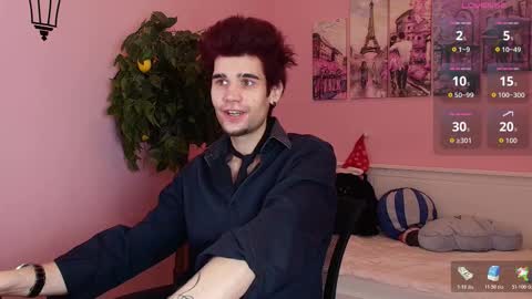 Snapshot of trevor_thomson chatting on 02/13/26, 10:44 Trevor online show from 02/13/26, 10:44