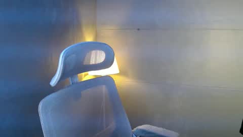 trexie_fucks15 online show from 04/11/26, 04:22