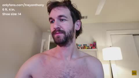 Snapshot of treyanthony chatting on 02/09/25, 04:40 decentanthony online show from 02/09/25, 04:40
