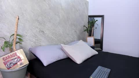 Trey online show from 02/04/26, 03:56