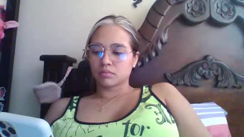 Snapshot of triana_bell chatting on 02/01/25, 06:51 triana_bell online show from 02/01/25, 06:51