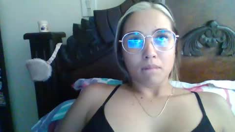 Snapshot of triana_bell chatting on 02/03/25, 08:03 triana_bell online show from 02/03/25, 08:03