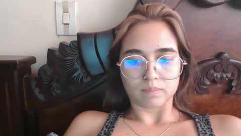 triana_bell online show from 01/31/26, 07:12