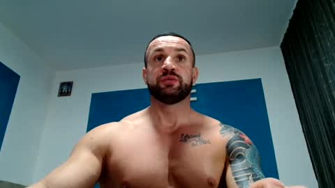 Snapshot of tridentmuscles chatting on 02/23/25, 09:59 tridentmuscles online show from 02/23/25, 09:59